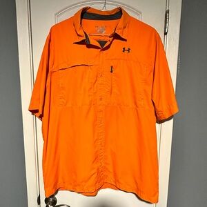 UA Men's Motivated Button Up